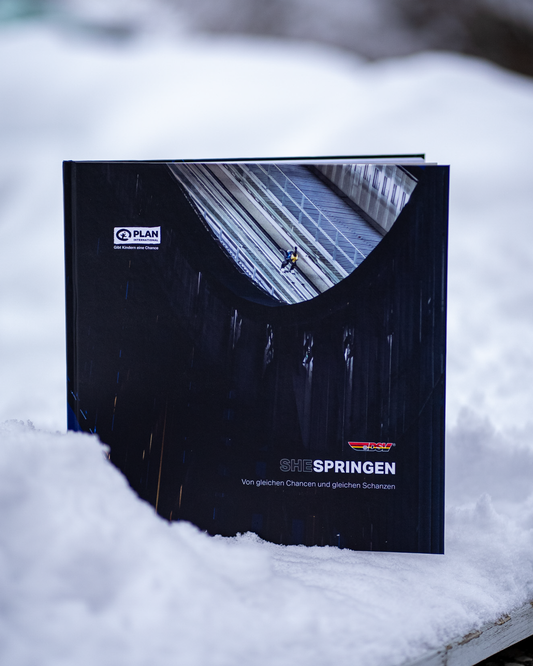BILDBAND: #SHEspringen – von gleichen Chancen und gleichen Schanzen